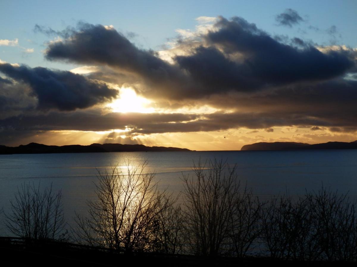 Craigneuk Near Oban, Stunning Home With Sea Views 外观 照片